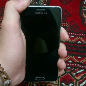 telefon a3 2016 y