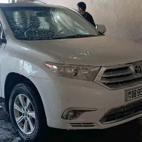 Toyota Highlander 2012