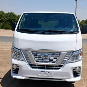 Nissan Urvan 2021
