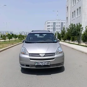 Toyota Sienna 2004
