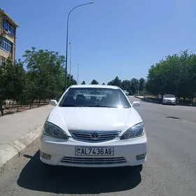 Toyota Camry 2005