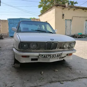 BMW 520 1987