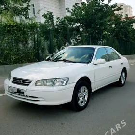 Toyota Camry 1998
