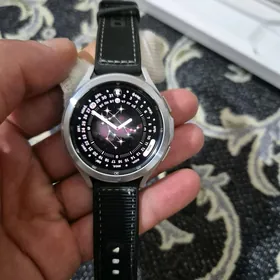 Samsung Galaxy watch 4 classic