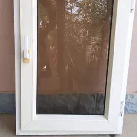 Окно.