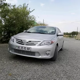 Toyota Corolla 2011