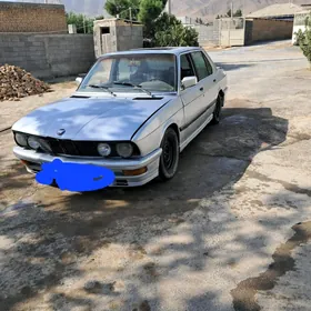 BMW 535 1986