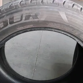 Teker 285/50R20