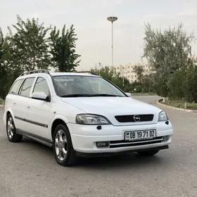 Opel Astra 2003