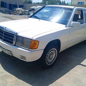 Mercedes-Benz 190E 1988