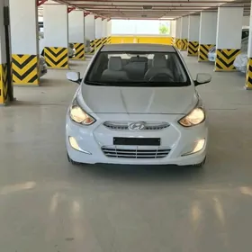 Hyundai Accent 2018