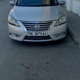 Nissan Canter 2013