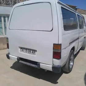 Toyota Hiace 1990