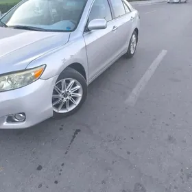 Toyota Camry 2011