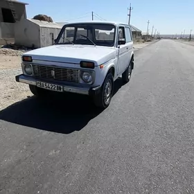 Lada Niva 1996