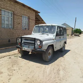 UAZ 469 1999
