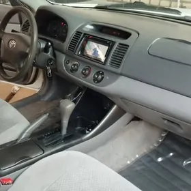 Toyota Camry 2003