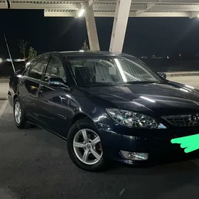 Toyota Camry 2004