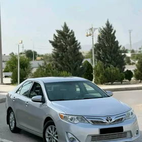 Toyota Camry 2013
