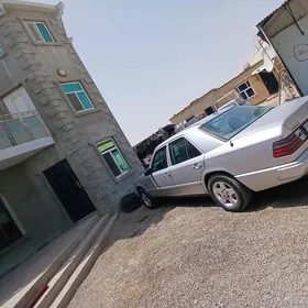 Mercedes-Benz 230E 1998