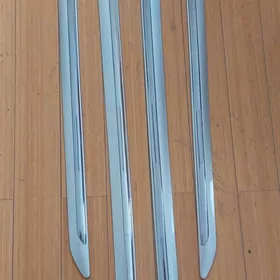 okuz kelle aurion molding