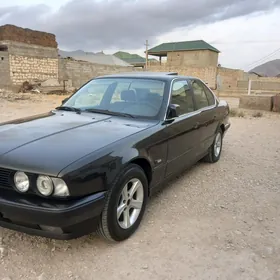 BMW 525 1992