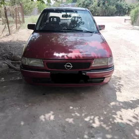 Opel Astra 1992
