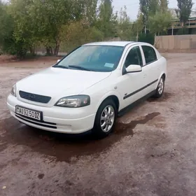 Opel Astra 2003