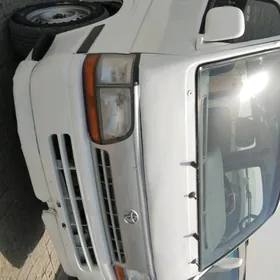 Toyota Hiace 1995