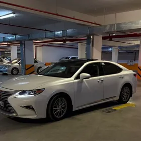 Lexus ES 350 2017