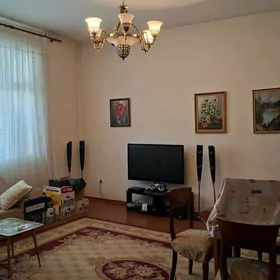 Советская  4 комнатная