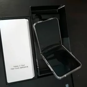 Telefon Телефон Galaxy Z Flip4
