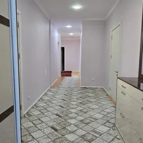 14 Tapgyr 5 Komnat 4 Etaz