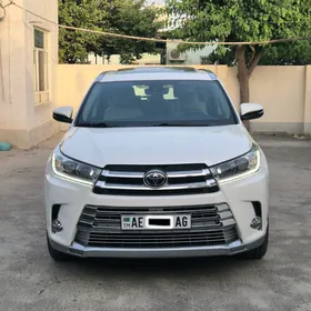 Toyota Highlander 2019