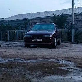 Opel Vectra 1992