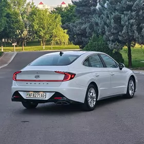 Hyundai Sonata 2021