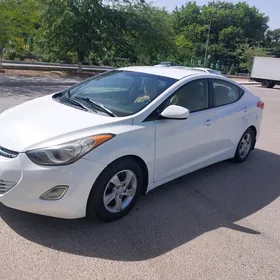 Hyundai Elantra 2011