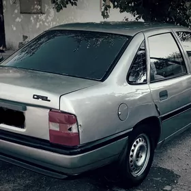 Opel Vectra 1990