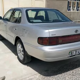 Toyota Camry 1993