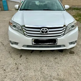 Toyota Avalon 2011