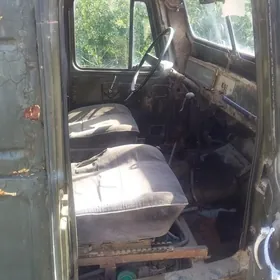 UAZ 469 1980