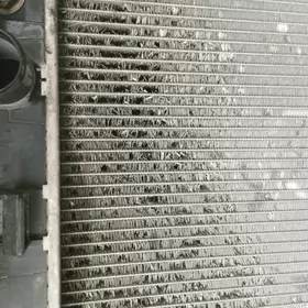 Versa radiator