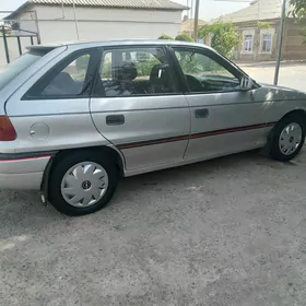 Opel Astra 1993