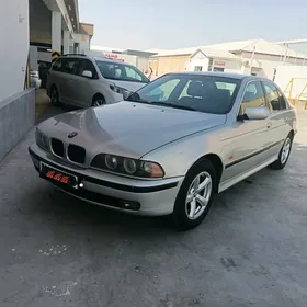 BMW E39 1999