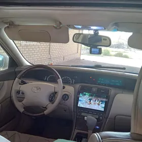 Toyota Avalon 2001