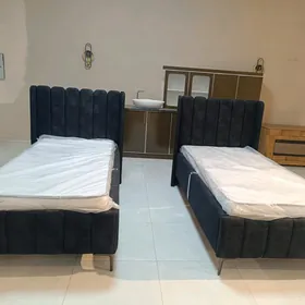 Bir adamlyk spalni