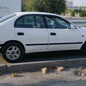 Toyota Carina 1994