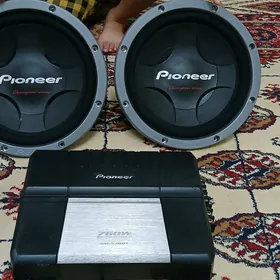 pioneer bocka usilitel