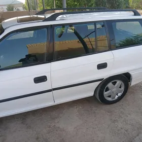 Opel Astra 1996