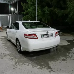 Toyota Camry 2010